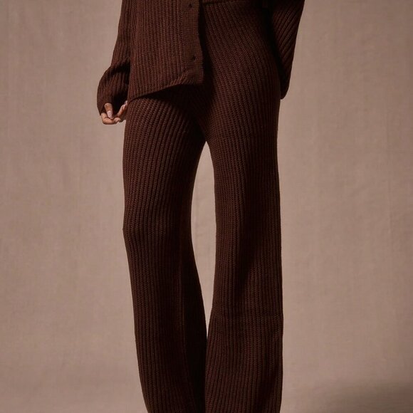Chocolate Brown Casual Women's Wide Leg Chunky Knit Sweater Trousers - Picture 2 of 5